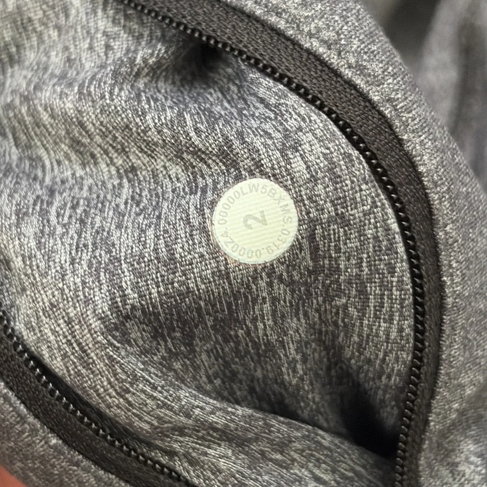 Lululemon Speed Up Tight 28